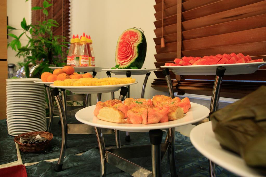 Danang Petro Hotel Экстерьер фото